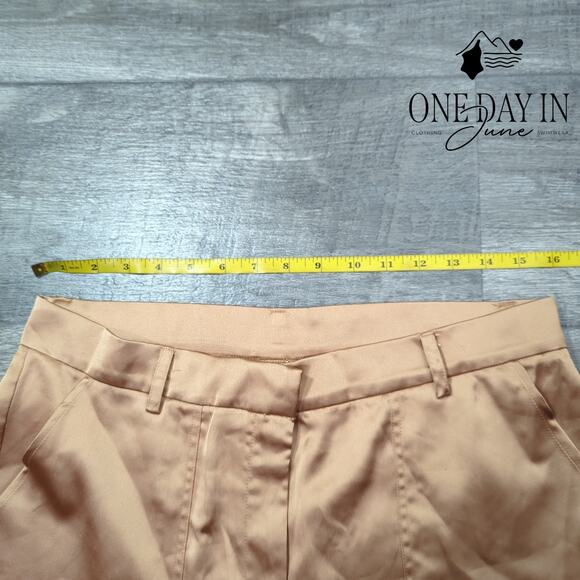 Bailey Silk Like Cargo Pants Size 12 - Picture 3 of 6